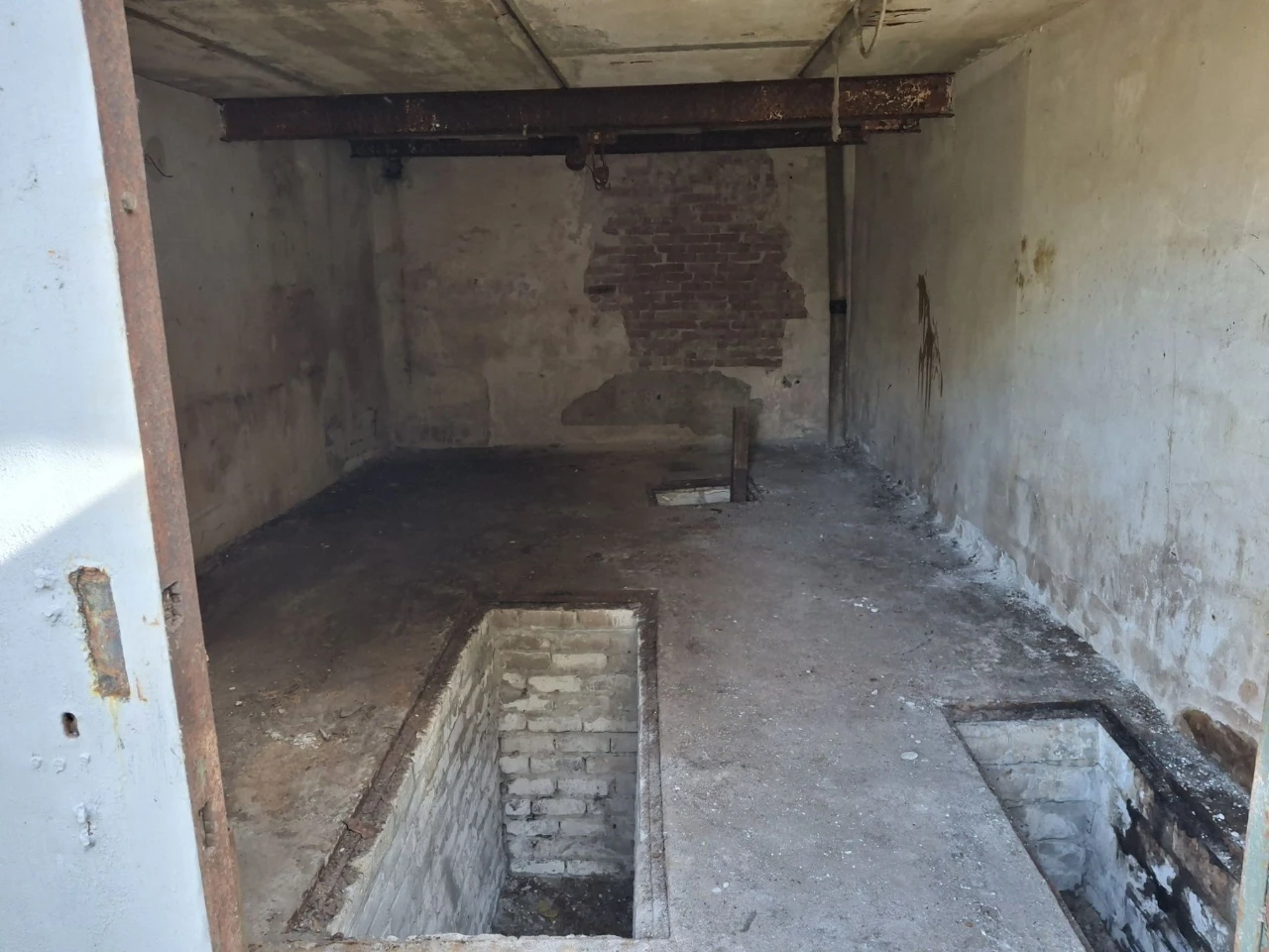 Гараж на Мудрій, 7х4м, 28м²