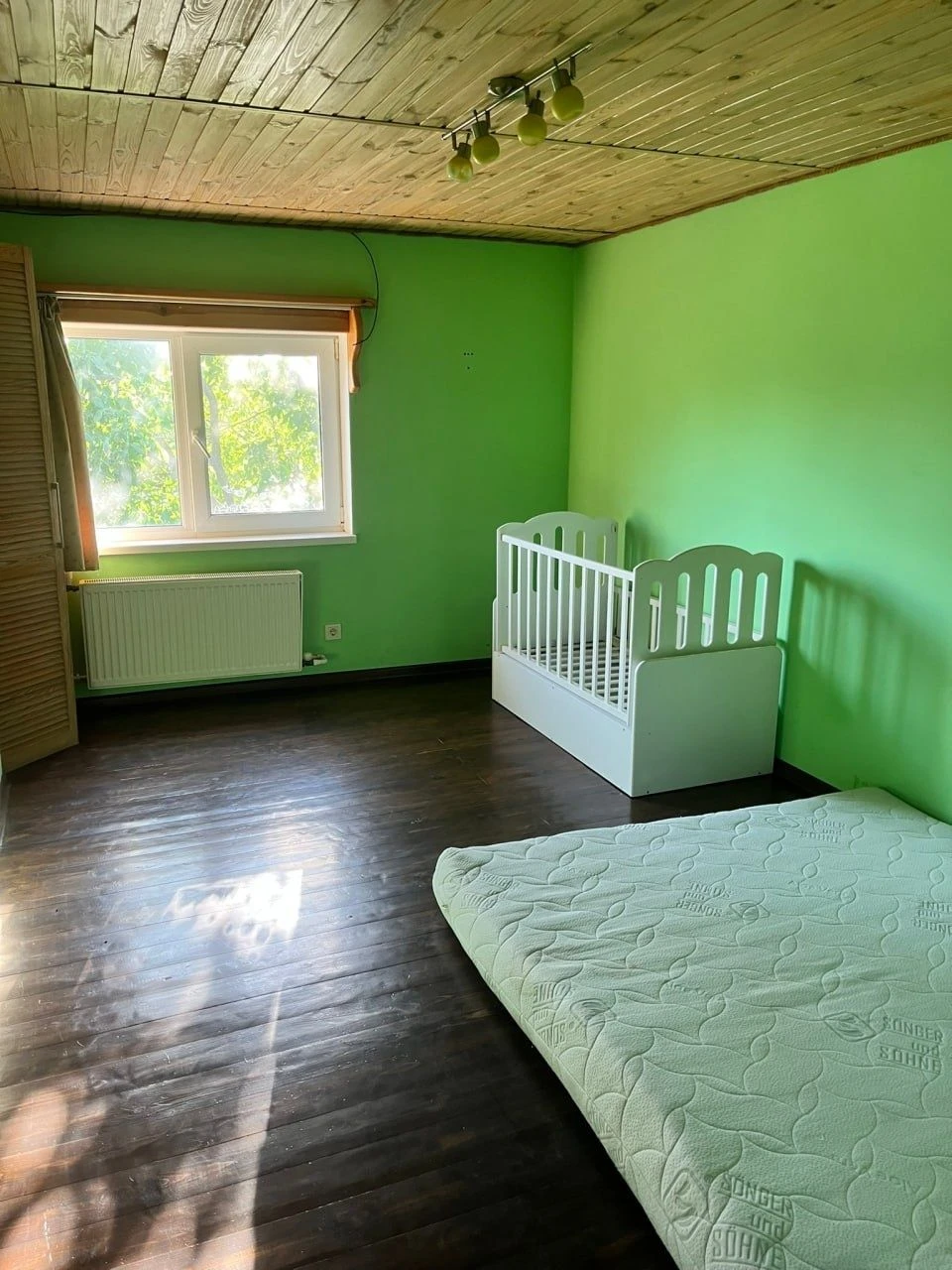 Spacious Country House for Sale