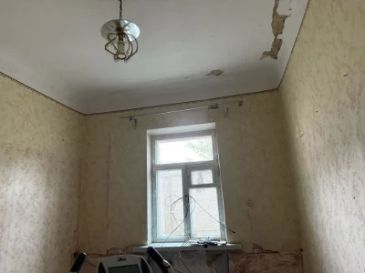 Продаж частини будинку на 4 сотках
