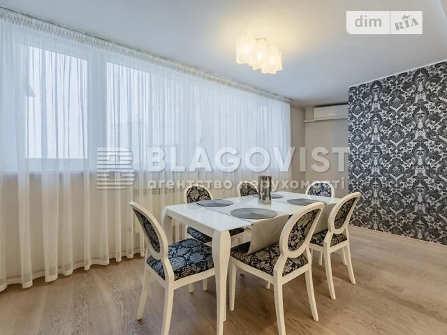 Sale of 3-room apartment 171.7 sq. m. on Sribnokilska 2A street • I