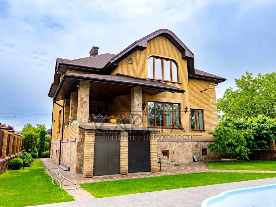 Будинок. Київ, Сергія Світославського вул.