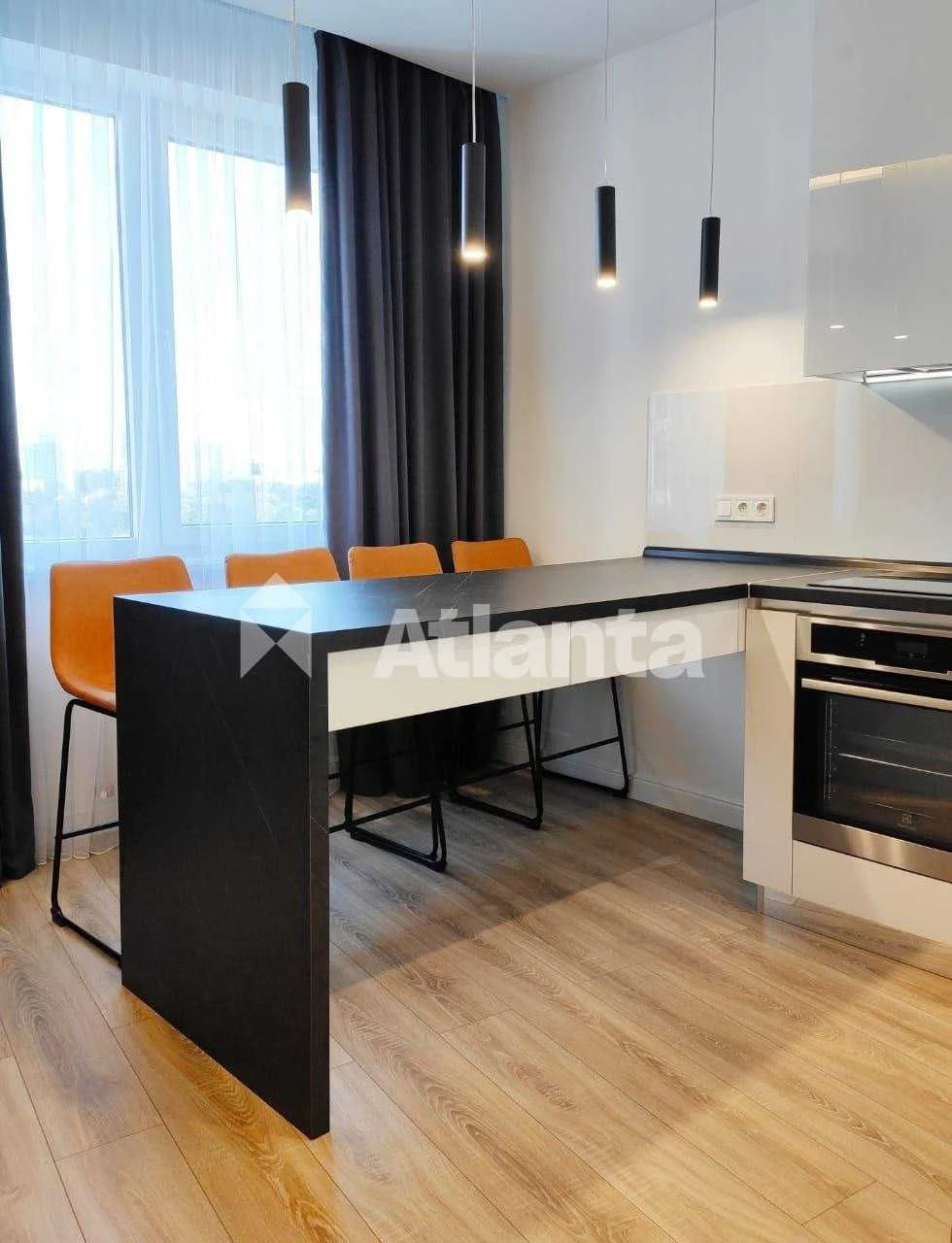 1-кімнатна квартира 65.6 м² у Одесса