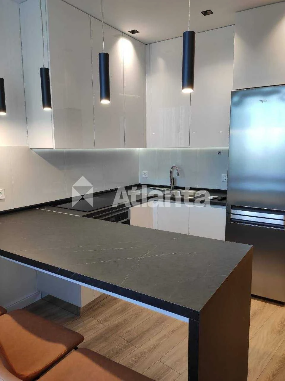 1-кімнатна квартира 65.6 м² у Одесса