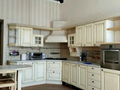 Apartment. Teatralny Prospect, Odessa
