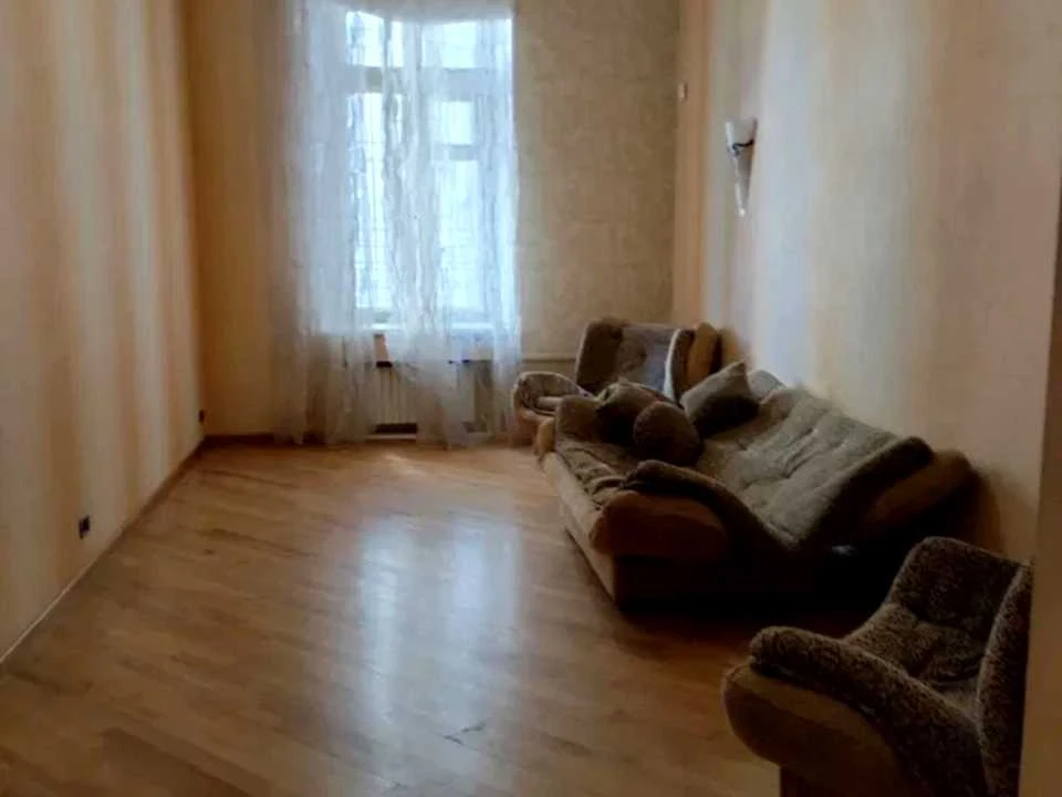 Apartment. Teatralny Prospect, Odessa