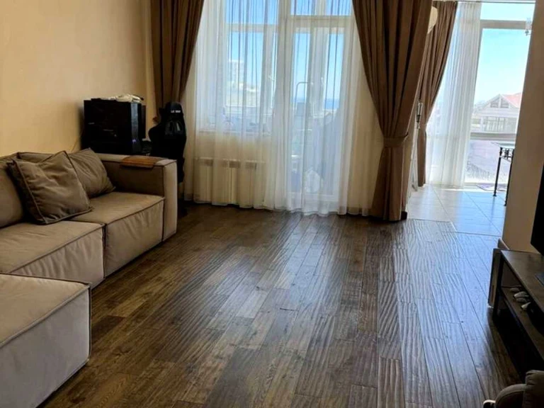 Apartment. Odesa, Fontanskaya Street