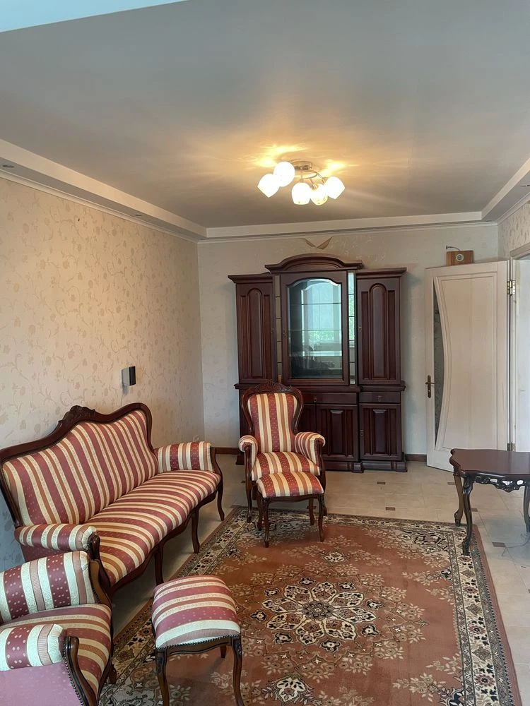 Apartment for sale by the sea.
