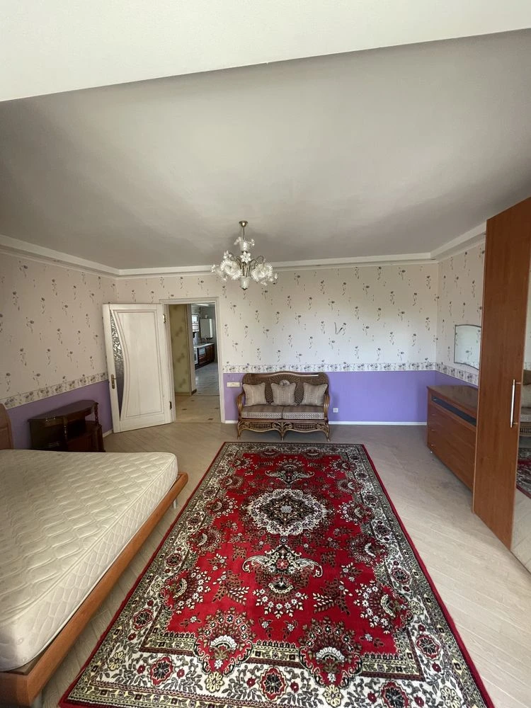 Apartment for sale by the sea.