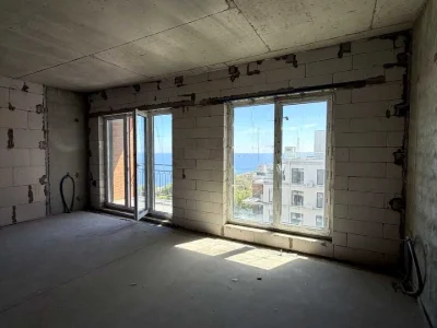 Apartment. Mayachny Prospect, Odesa