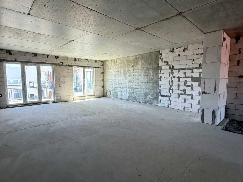 Apartment. Mayachny Prospect, Odesa