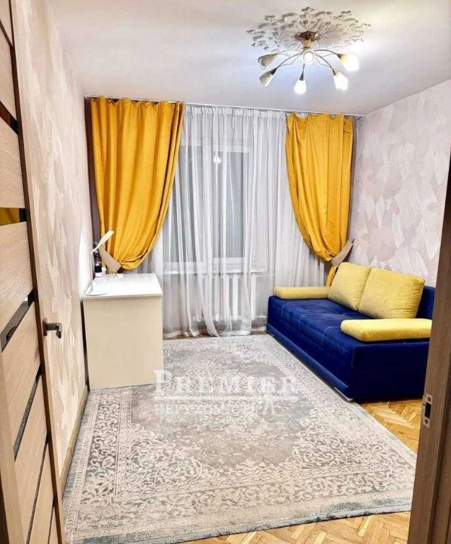 Best Price! Modern 3-bedroom apartment in a brick building