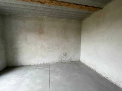 Sale of a spacious one-bedroom apartment in a well-built building