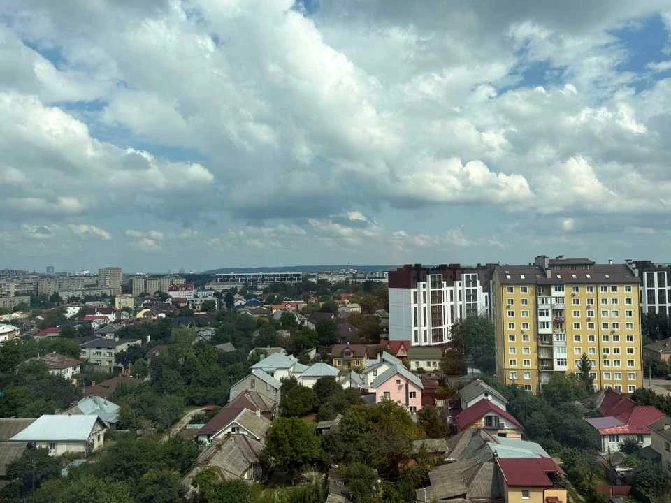 Apartment. Ivano-Frankivsk, Romana Levytskyi Street