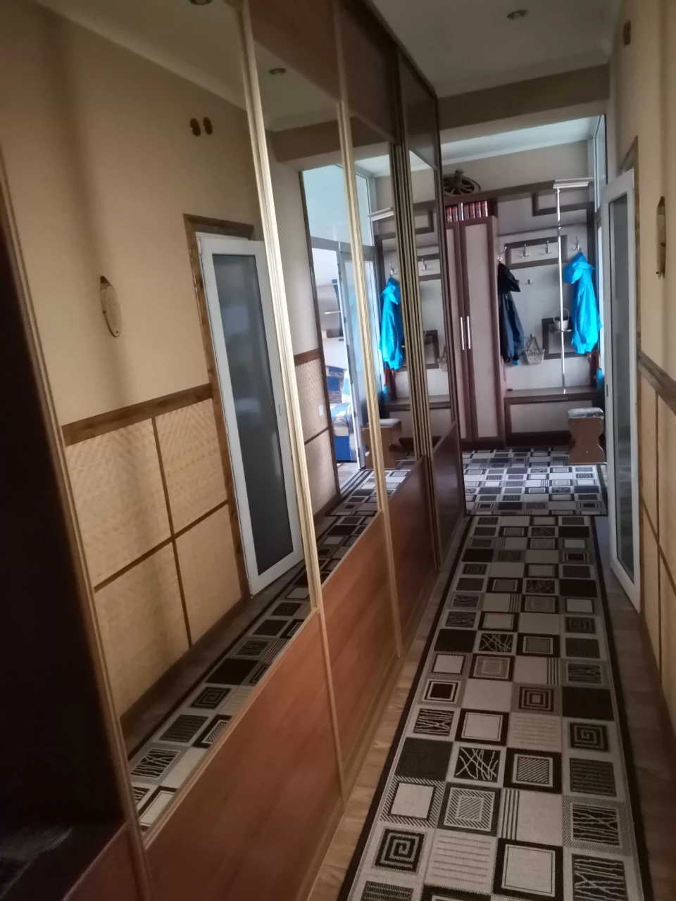 Duplex 4-bedroom apartment from owner, near "Eternal Flame".