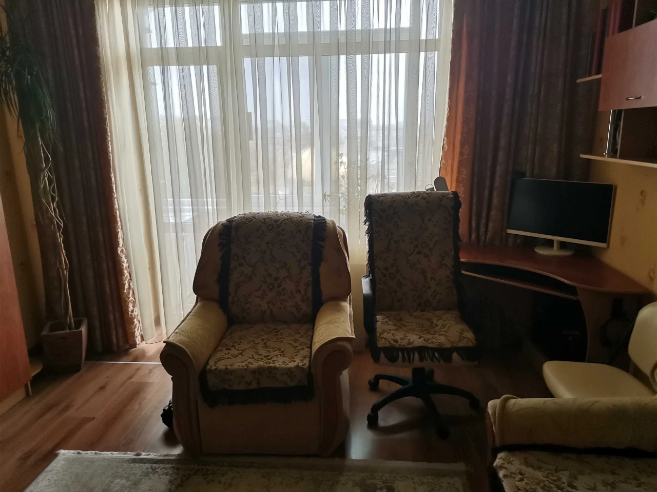 Duplex 4-bedroom apartment from owner, near "Eternal Flame".