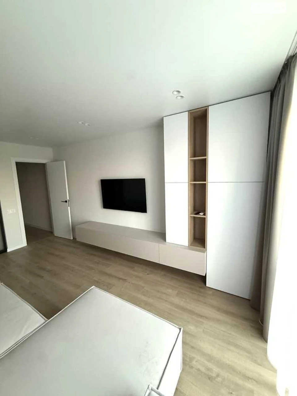 Long-Term Rental Apartment, Podil