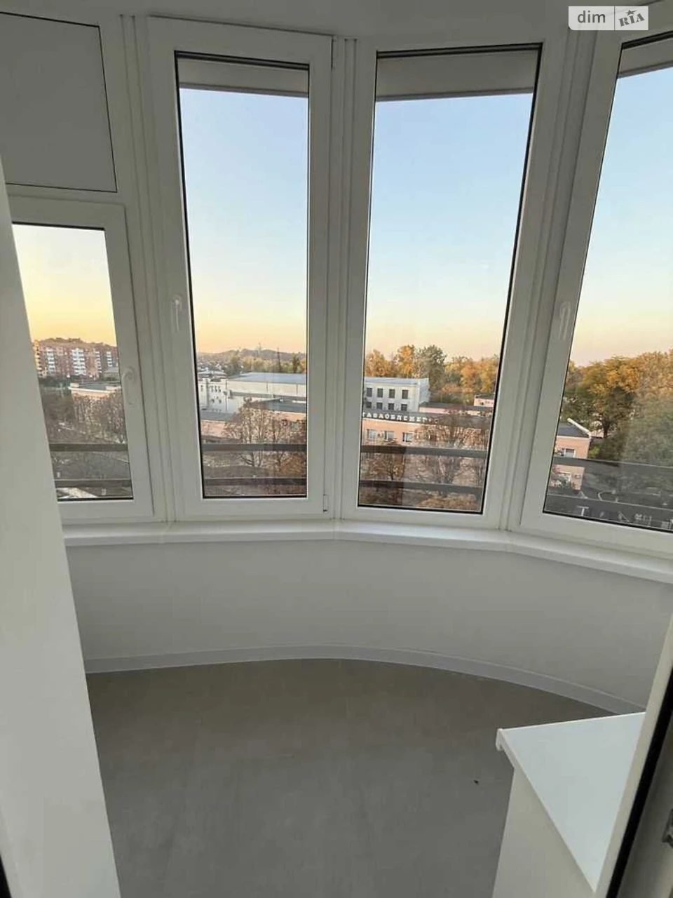 Long-Term Rental Apartment, Podil
