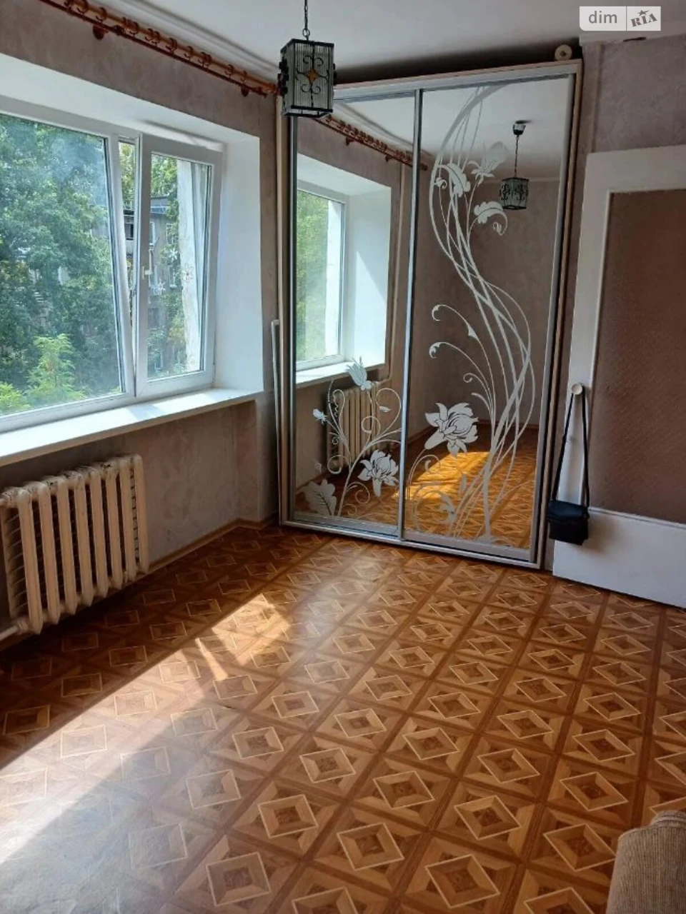 Long-Term Rental Apartment in Yuzhnoye