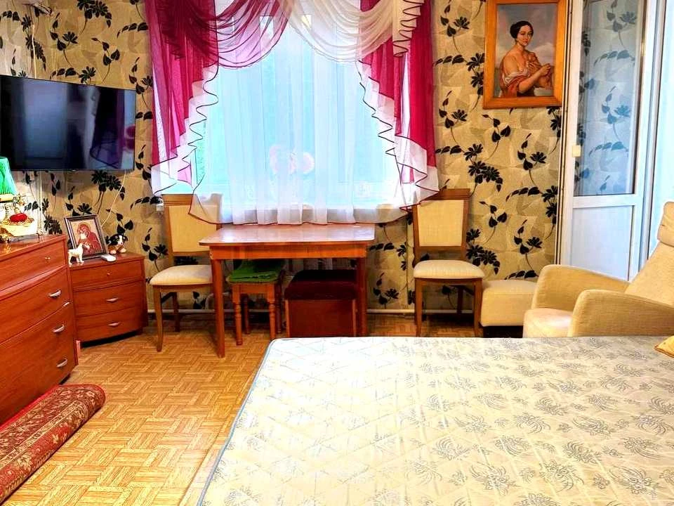 Квартира. Одесса, Академика Королева ул.