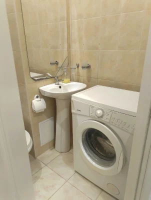 Sale of a 1-room apartment in the heart of the city. Red Square. With