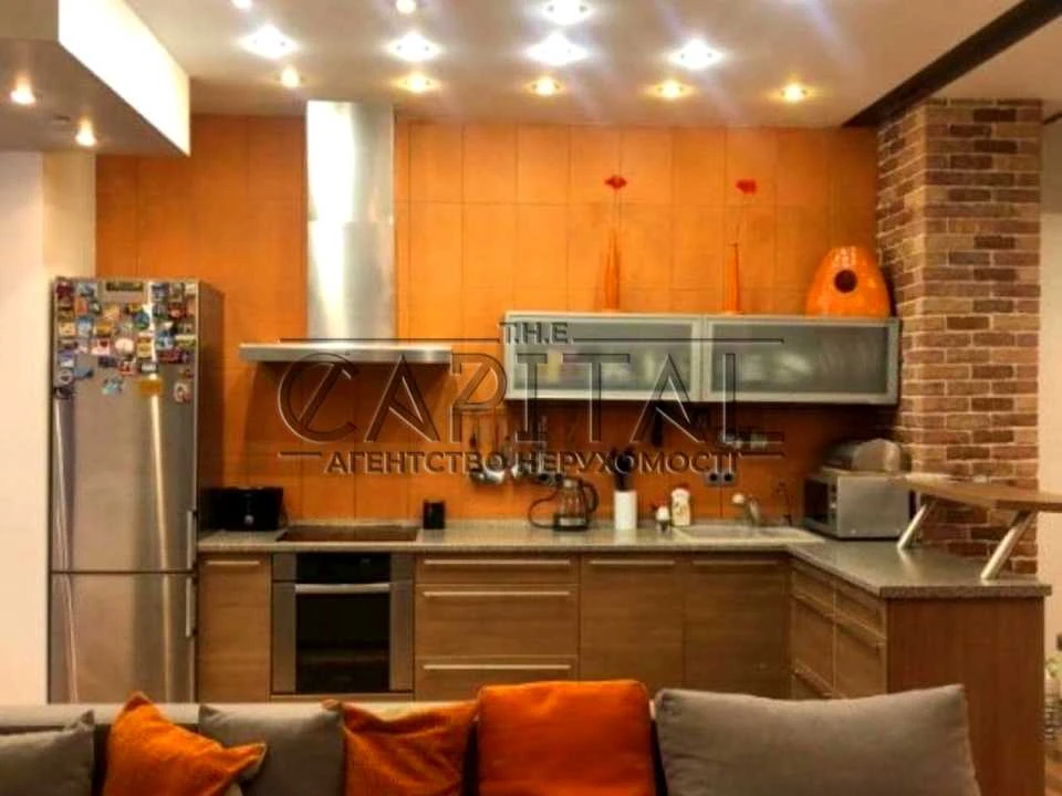 Apartment. Volodymyr Ivasyuk Street, Kyiv