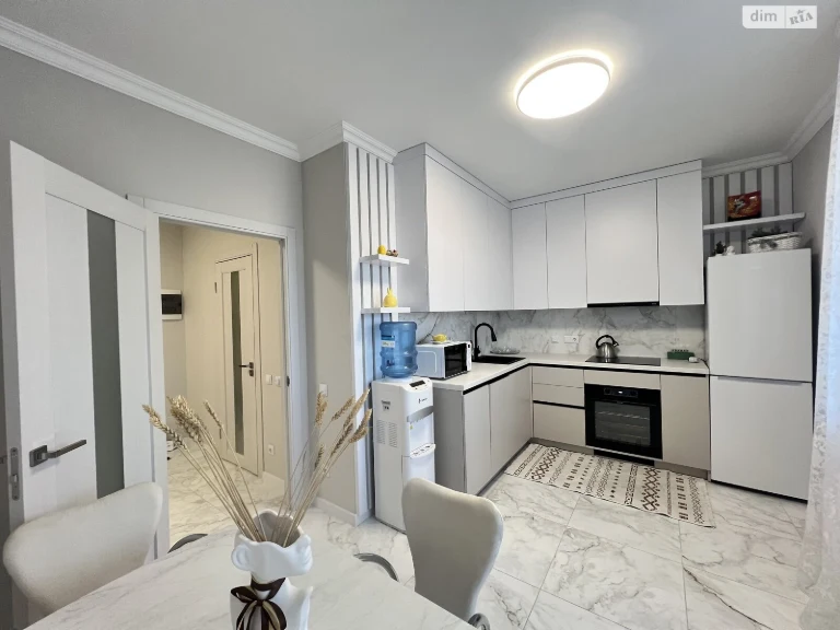 Long-Term Rental Apartment Podilsky
