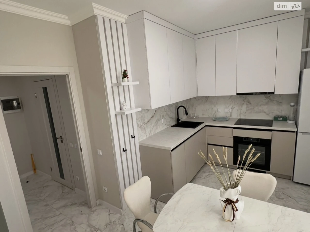 Long-Term Rental Apartment Podilsky