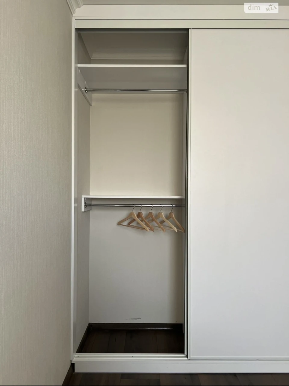 Long-Term Rental Apartment Podilsky