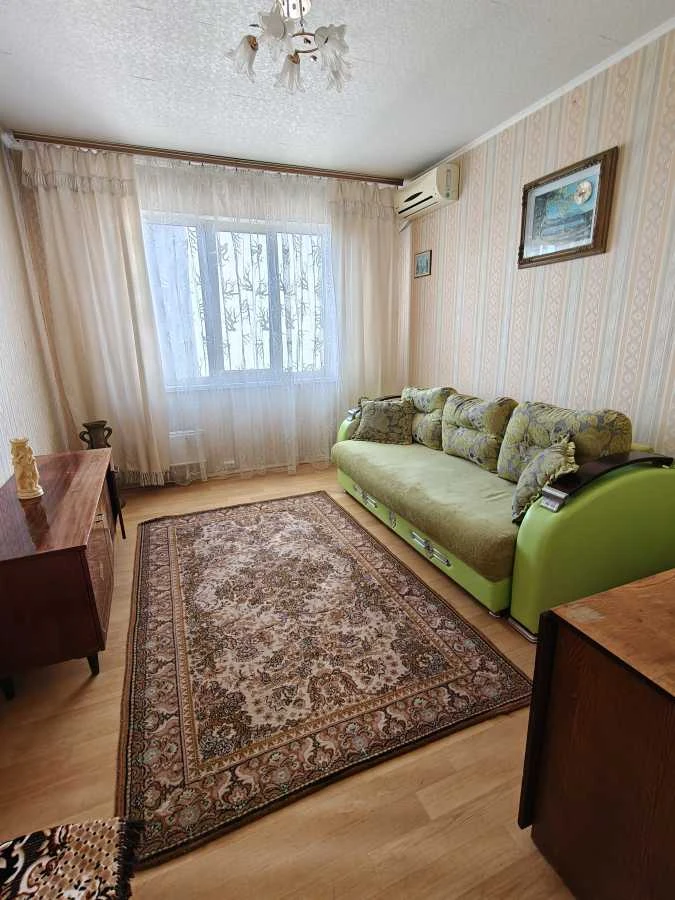 Здам трикімнатну квартиру (76 м²) у Києві, Дарницький район