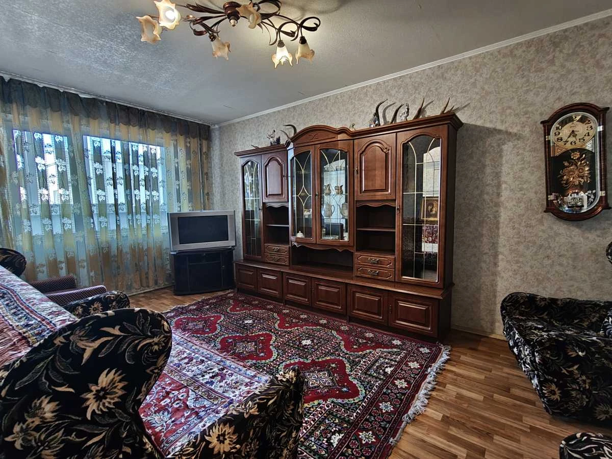 Здам трикімнатну квартиру (76 м²) у Києві, Дарницький район