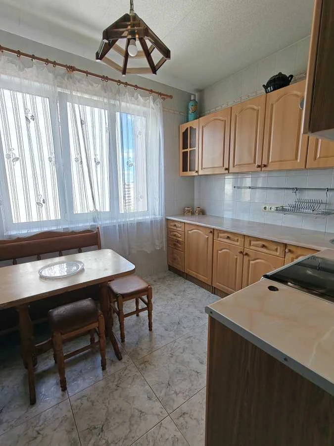Здам трикімнатну квартиру (76 м²) у Києві, Дарницький район