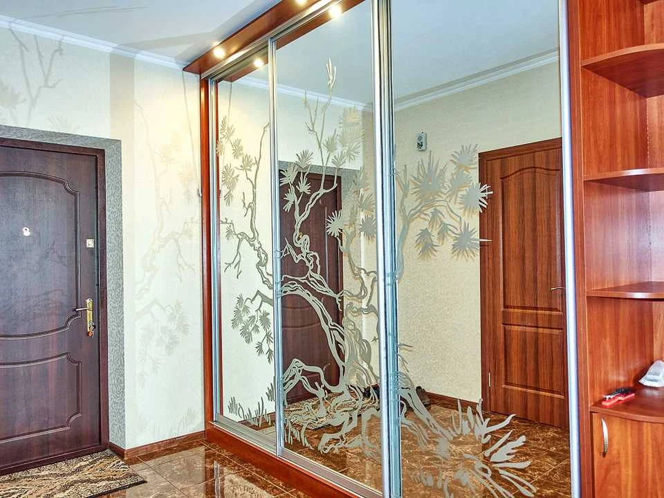 Квартира. Київ, вулиця Саперно-Слобідська.