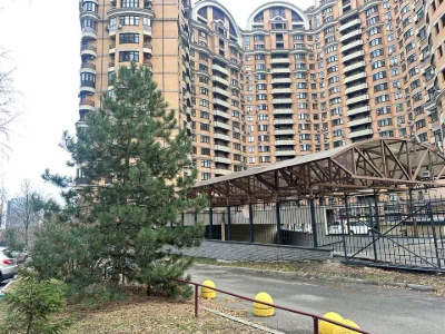 Квартира. Киев, Старонаводницкая улица