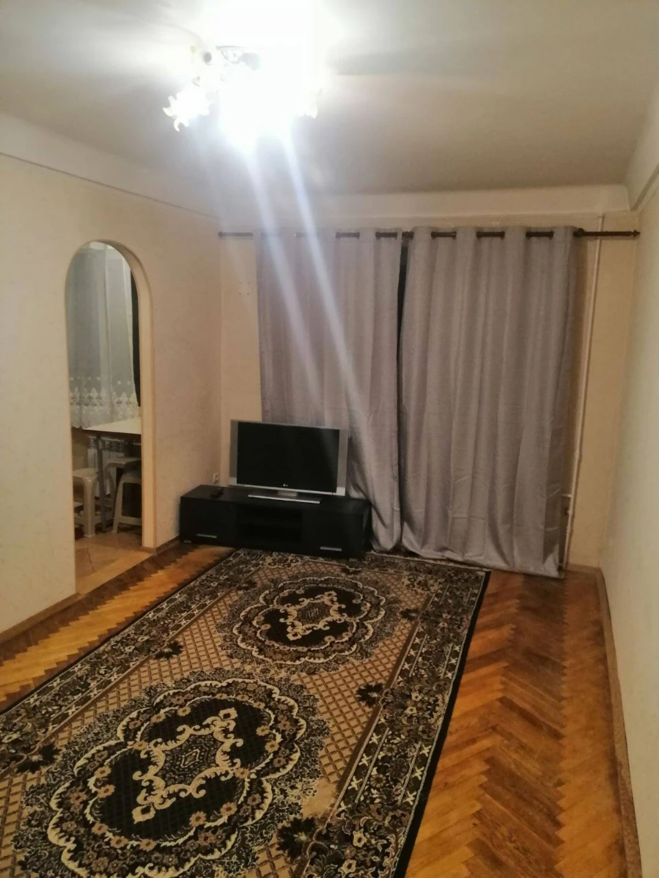 Rent 1-bedroom apartment on Darnychyna Square. (Chuprynsky Street)