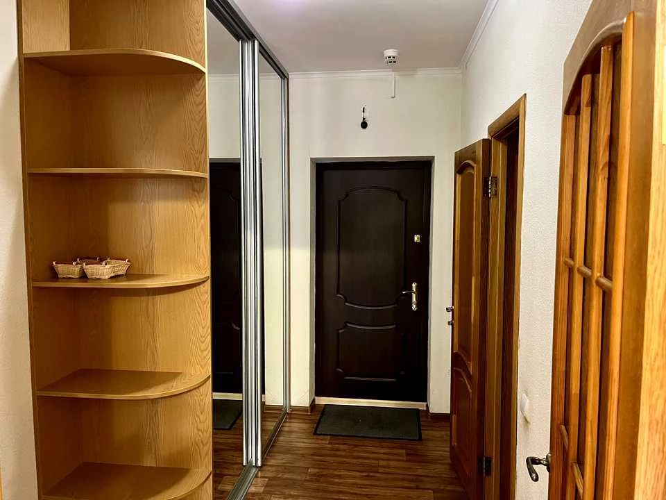 Apartment. Voskresenskaya st. Kyiv