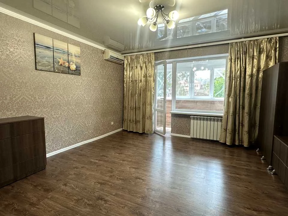 Apartment. Zaporizhzhia, Peremohy st.