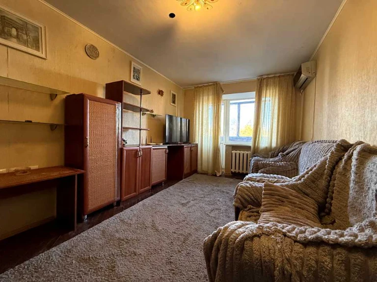 Apartment. Freedom Avenue, Kyiv