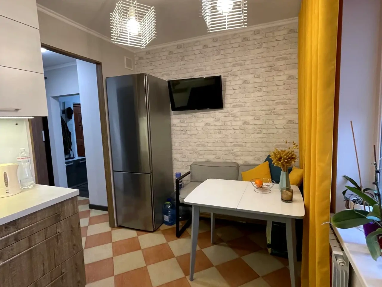Rent 2-room apartment 55 m², 10th/16th floor.