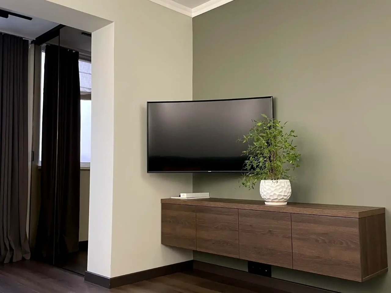 Rent 2-room apartment 55 m², 10th/16th floor.