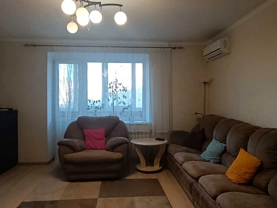Apartment. Kyiv, Priberechna Street