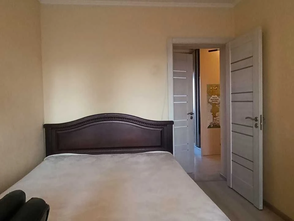 Apartment. Kyiv, Priberechna Street