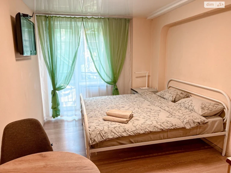 Long-Term Rental Apartment, Podil