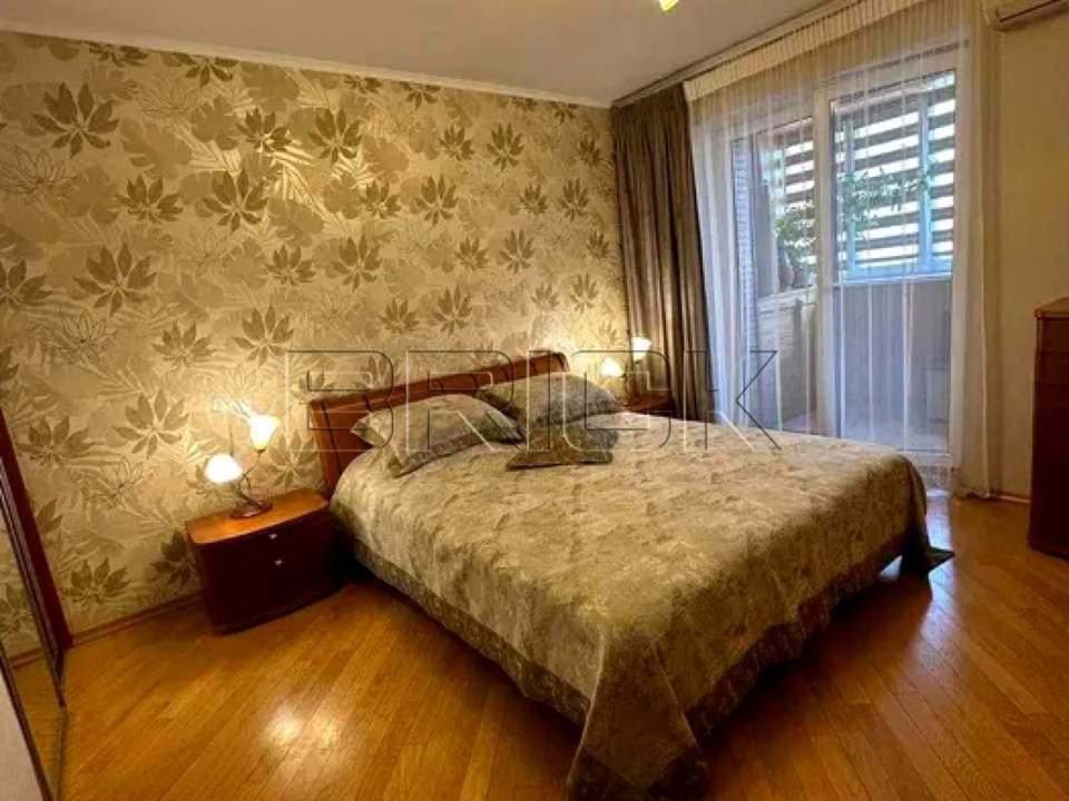 Apartment. Volodymyr Iasiuk Street, Kyiv