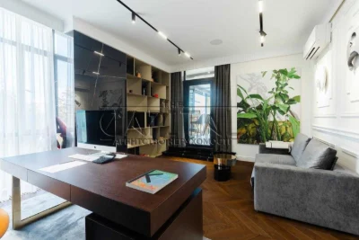 Продаж / Квартира 180 м2 + Тераса 150 м2, власний БУНКЕР, Ін