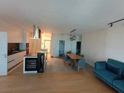 Продається трикімнатна квартира (143 м²) в Києві, Дніпровський район