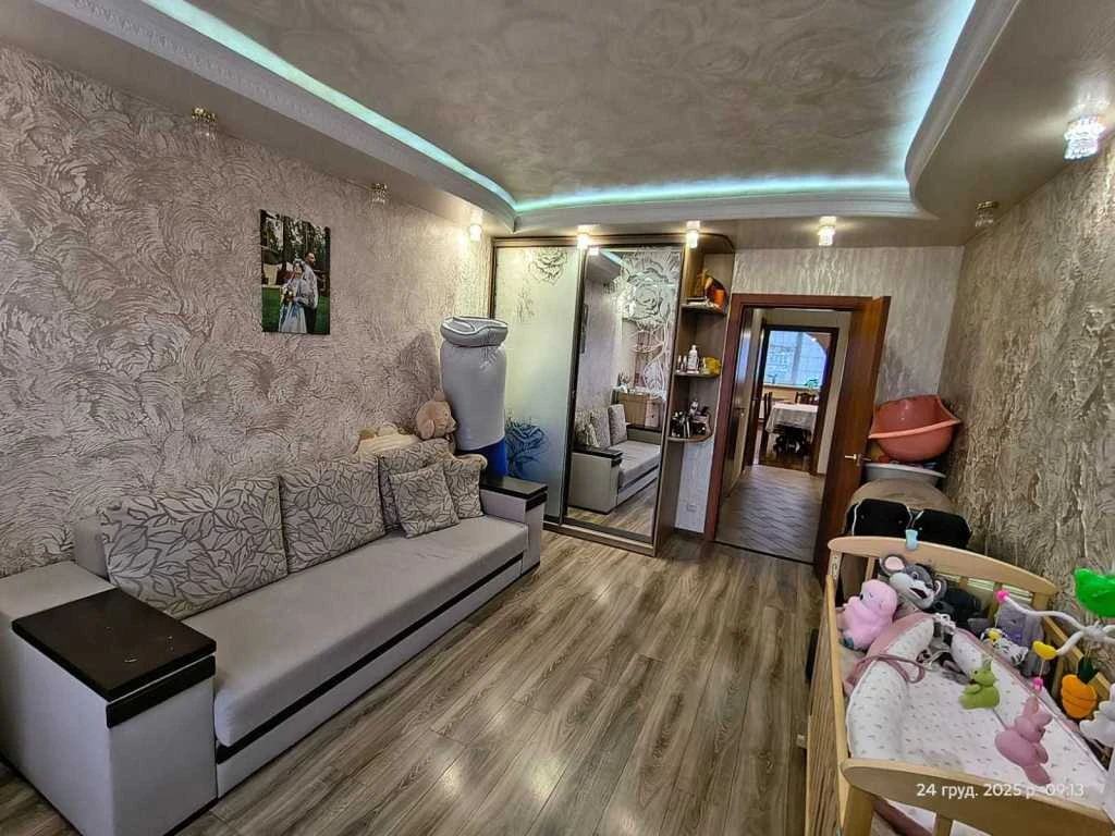 Продається трикімнатна квартира (97 м²) у Києві, Деснянський район