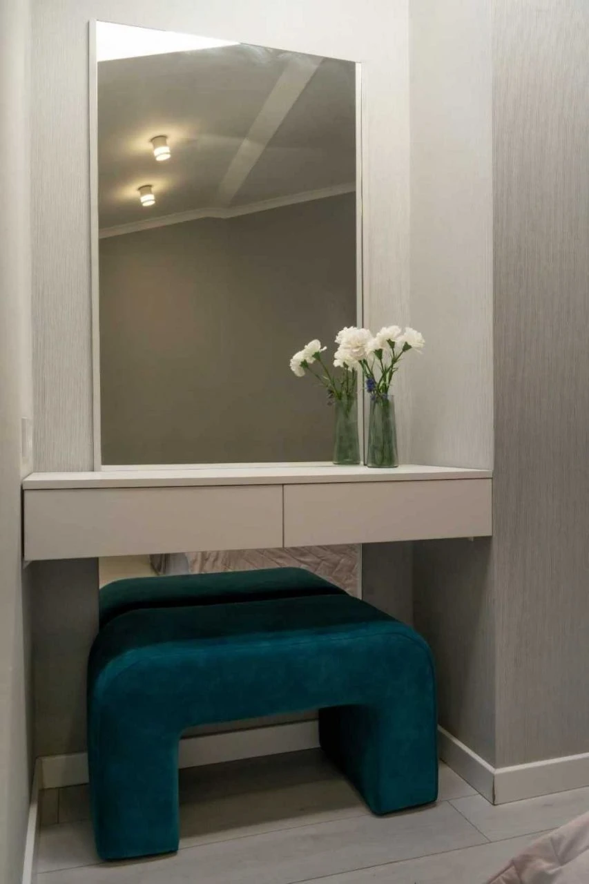 For Sale: Two-bedroom apartment (56.4 sq m) in Kyiv, Desniansky district