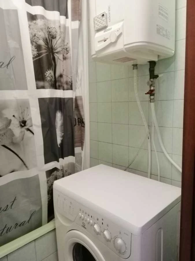 For Sale: Two-Bedroom Apartment (60.9 m²) in Kyiv, Obolon District