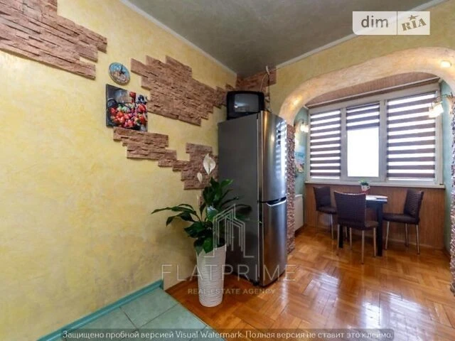 Sale of 4-room apartment 93 sq. m on Azerbaycanska Street 16/1 • I