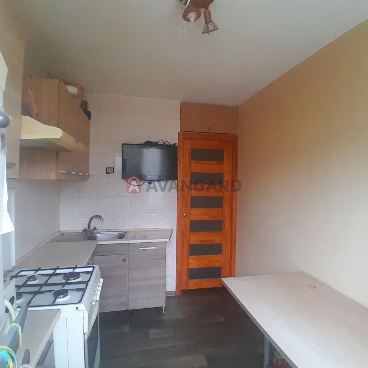 For sale 3 room apartment in the Kalinova-Obraztsova-Yantar Street area